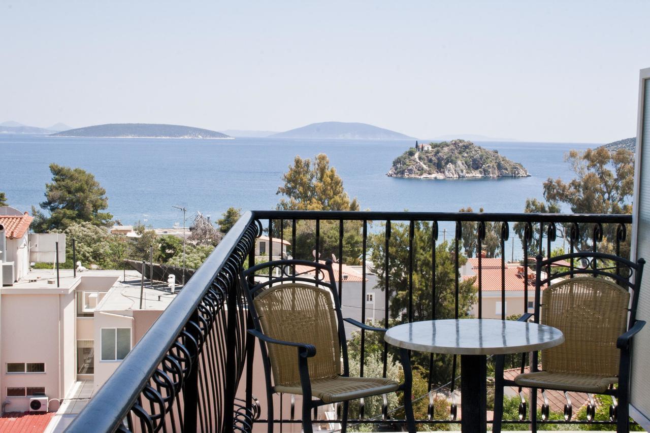 Alonia & Maisonettes Apartment